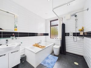 Photo 13- click for photo gallery